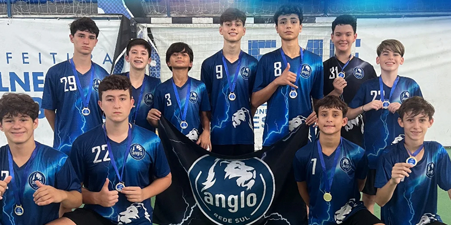 alunos campeões no handebol 